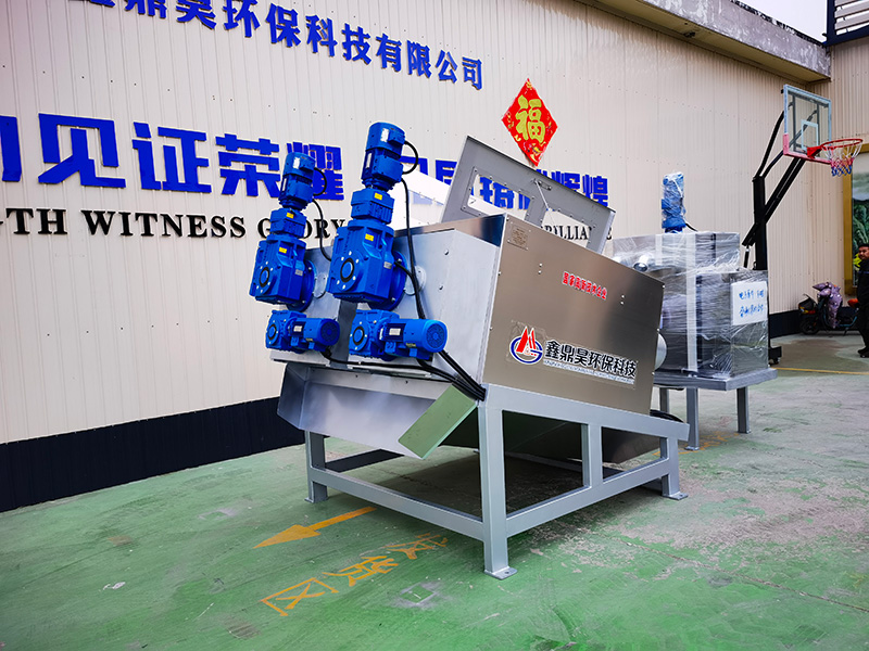 Double-string shaft wear-free dehydrator